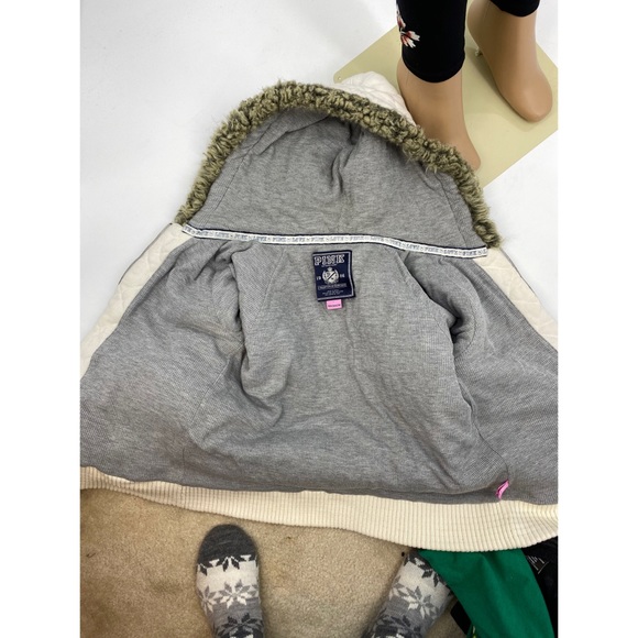 PINK Victoria’s Secret Quilted Thermal Jacket - Picture 7 of 7